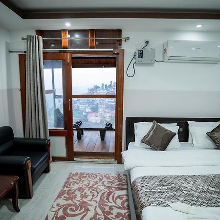 2K Hotel Kohima Extérieur photo